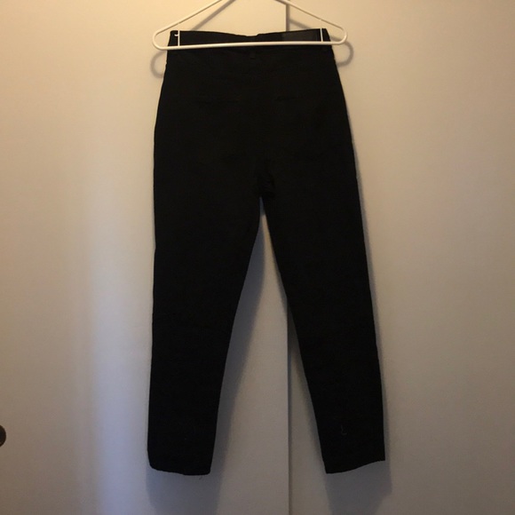 Black relaxed fit jeans. Ripped - Picture 3 of 4